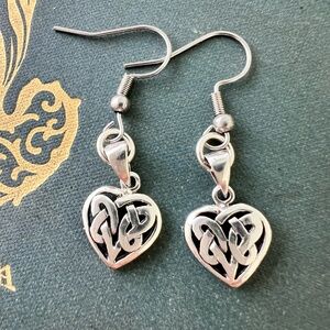 Sterling Silver Celtic Love Knot Earringd